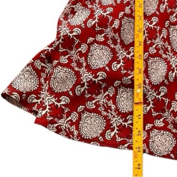 J. Crew Sleeveless Tie Shoulder Red Patterned Zip Back V-Neck Silk Dress. 6. - Picture 8 of 11